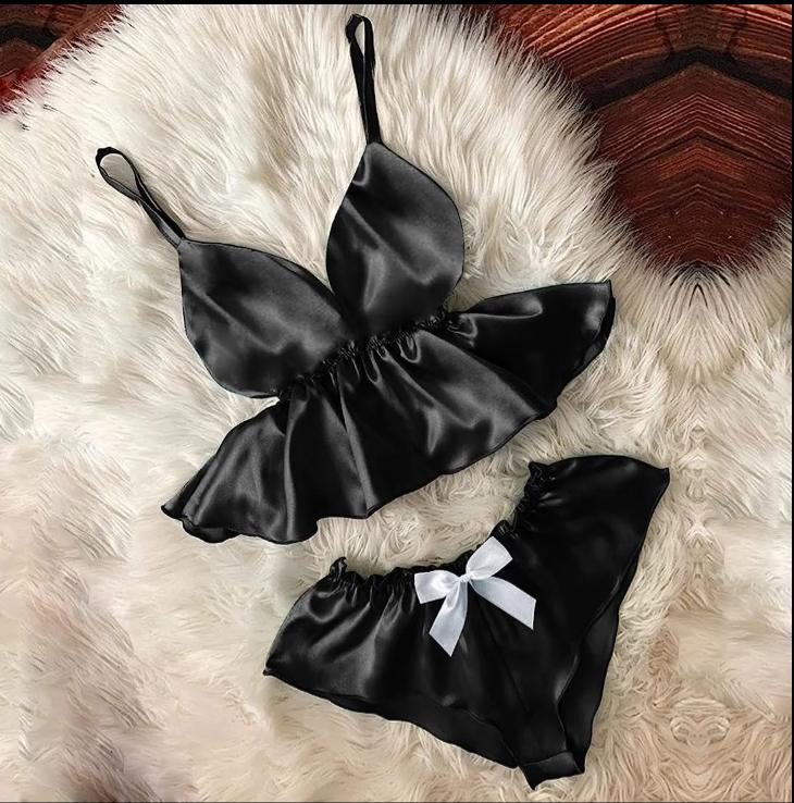 SilkSecret Women’s Satin Sleepwear Set